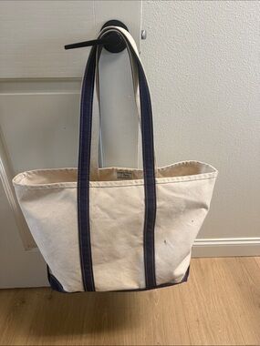 L.L. Bean Boat and Tote vintage Canvas Tote Bag with Navy Straps